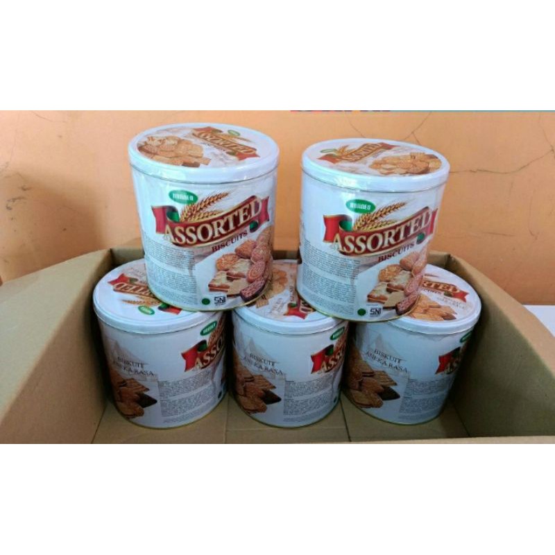 borneo assorted biscuit karton