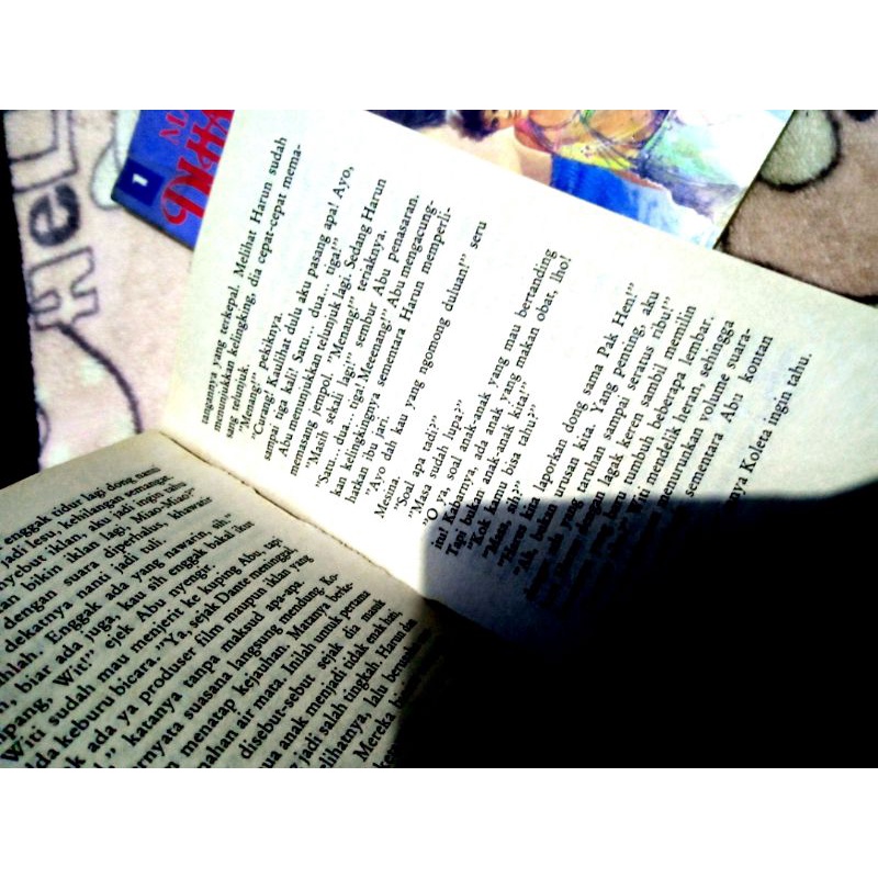 

novel marga T. di hatimu aku berlabuh