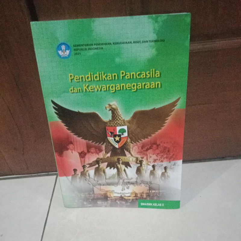 Jual Pendidikan Pancasila Dan Kewarganegaraan Kls2sma | Shopee Indonesia