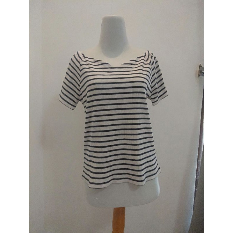 PRELOVED ATASAN RAG OUT