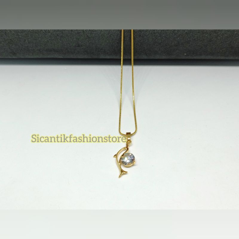 Promo kalung Titanium plus liontin lumba lumba permata fashion wanita Terlaris anti Karat lapis emas