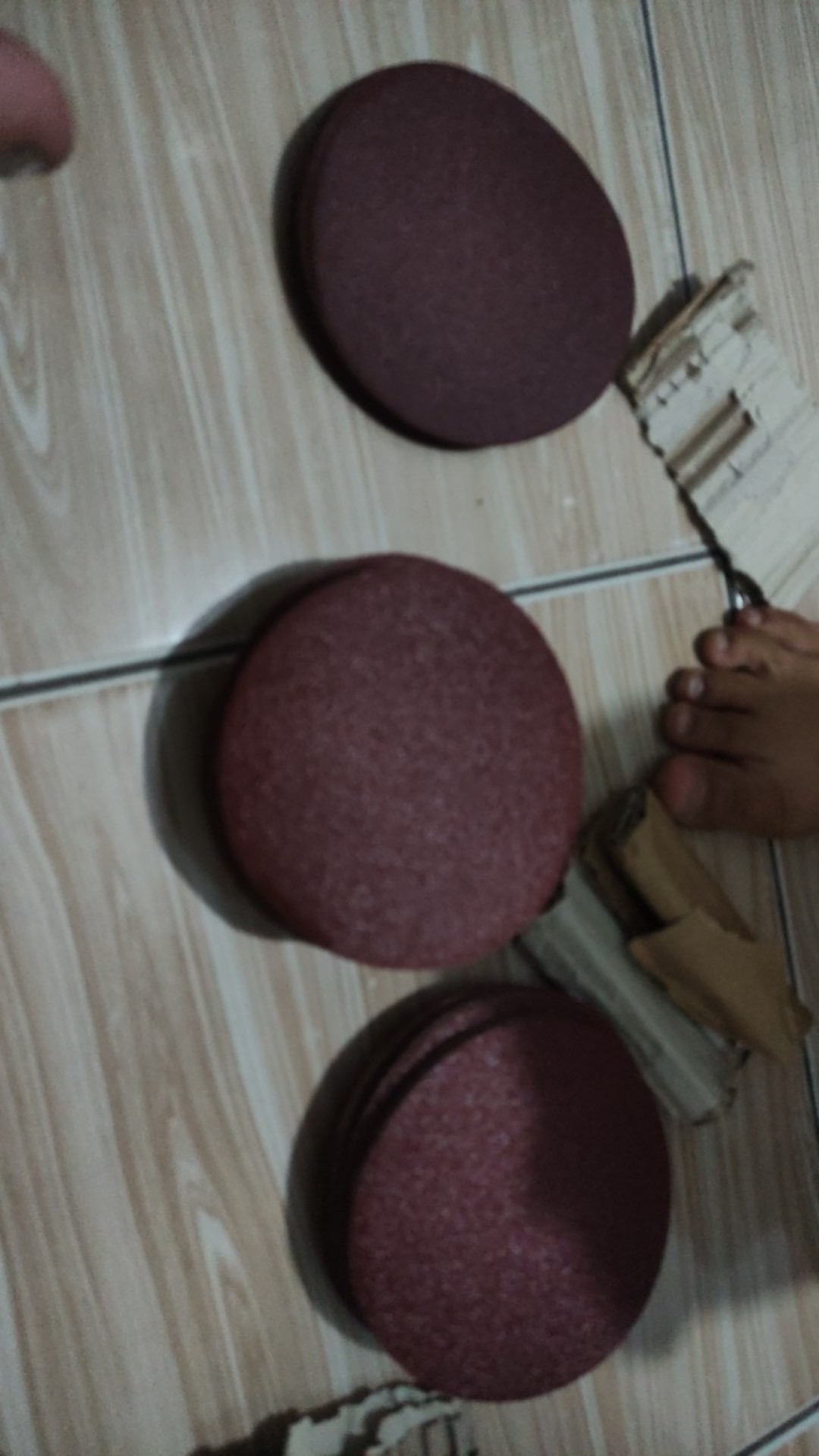 Taiyo Amplas Bulat Velcro 4 Kertas Pasir Eceran