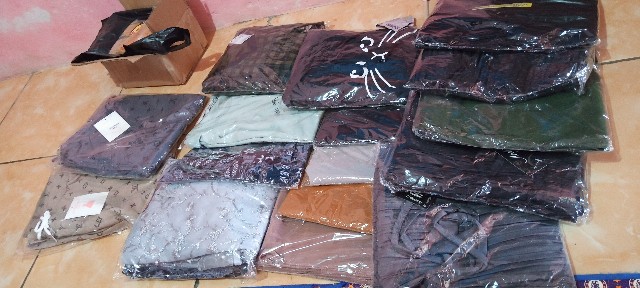 Ada Anak - Shopashop Solo Batik Kebaya Couple Carisa Selendang Brukat Tille Mutiara