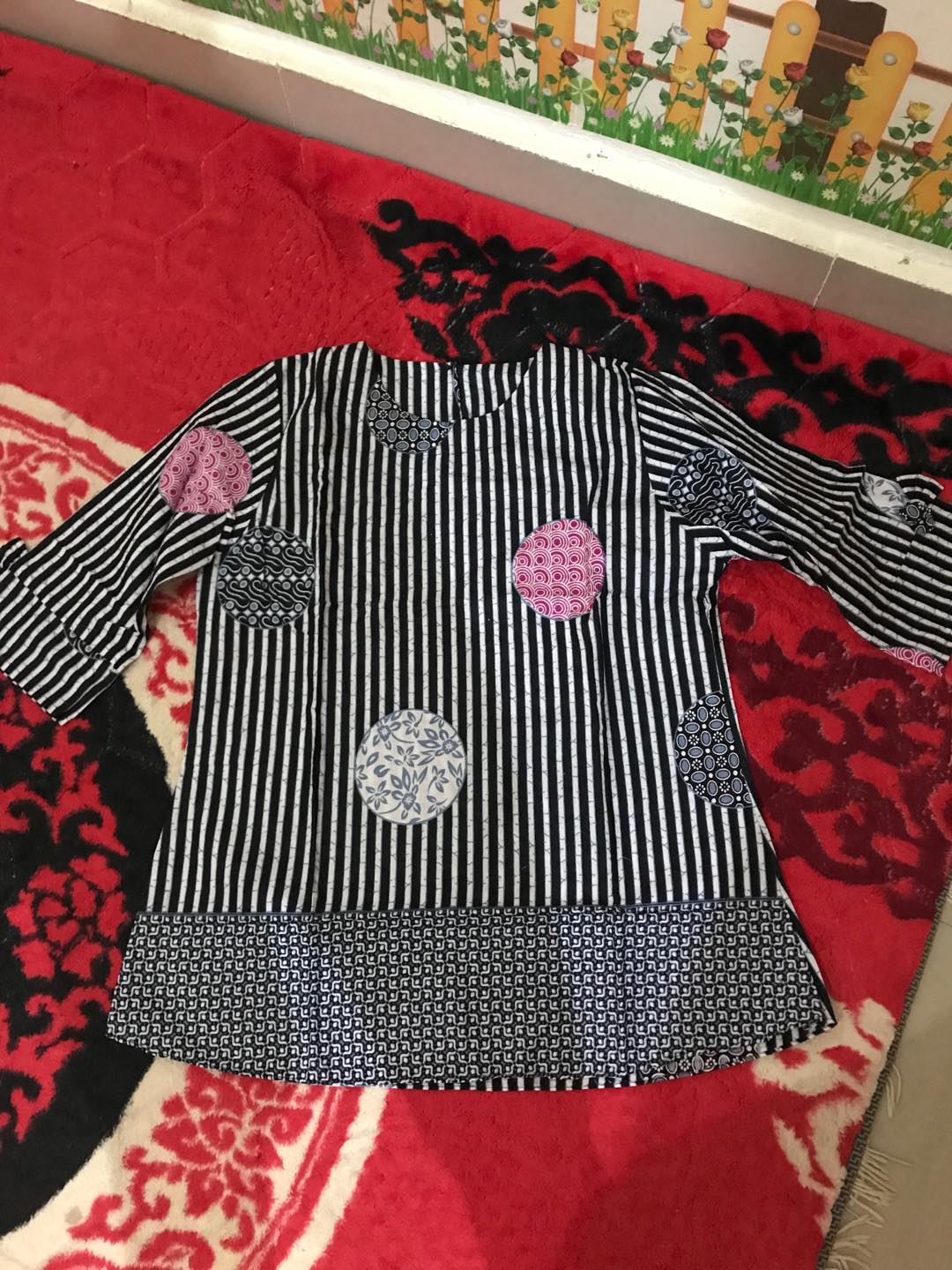 Atasan Blouse Salur Coina Katun Halus Berkualitas
