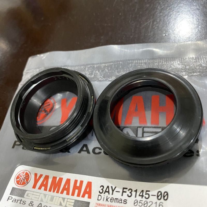 Seal Sil Tutup Abu Shock Depan Yamaha Mio Jupiter Z MX Soul GT Mio GT Soul Karbu Sepasang 2pc (3AY)