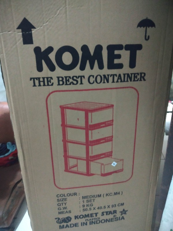 Laci Pakaian / Serbaguna M-4 Komet Star