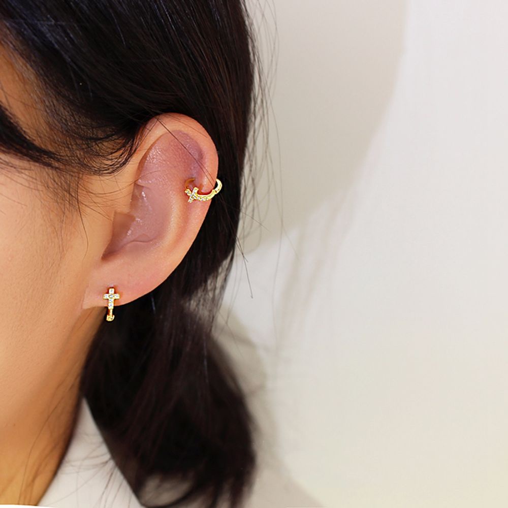 Needway  Korean Circle Ear Buckles Simple Cross Ear studs Rhinestone Hoop Earrings Women Round Shape Elegant Sweet Geometric Exquisite Fashion Jewelry