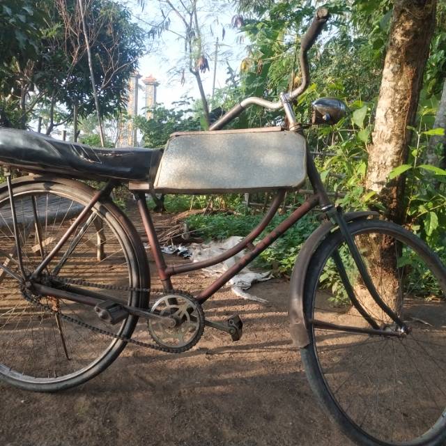 Sepeda tua legen besic ontel