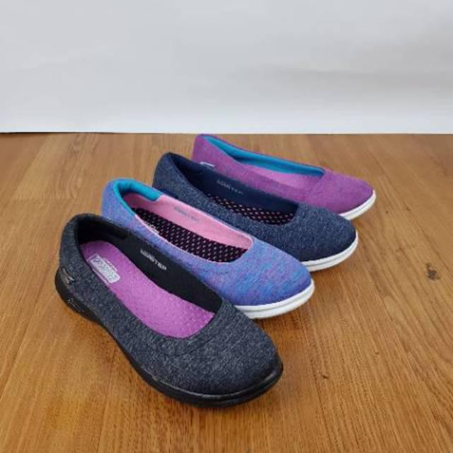 Sepatu Skechers Grosir Reseller gostep canvas Murah