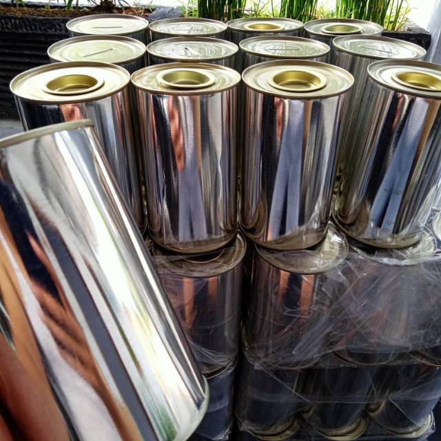 Celengan Kaleng Buka Tutup Bawah Polos (Ukuran M)