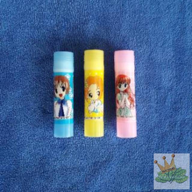 

Lem glue stick biasa kecil