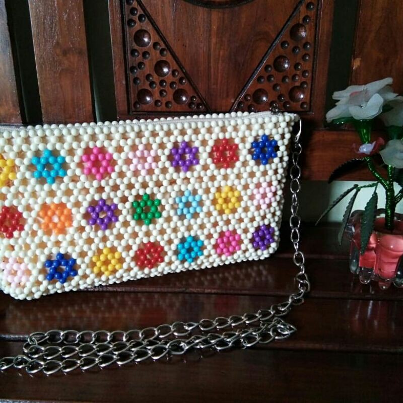 

Tas manik akrilik
