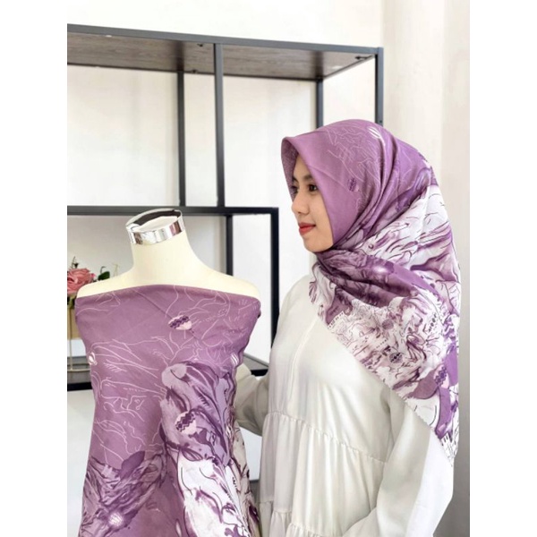 hijab motif / hiijab motif warna lilac/ hijab sahara series/kerudung warna lilac