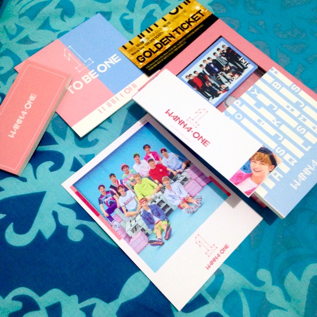 Album Only Wanna One To Be One Pink vers.