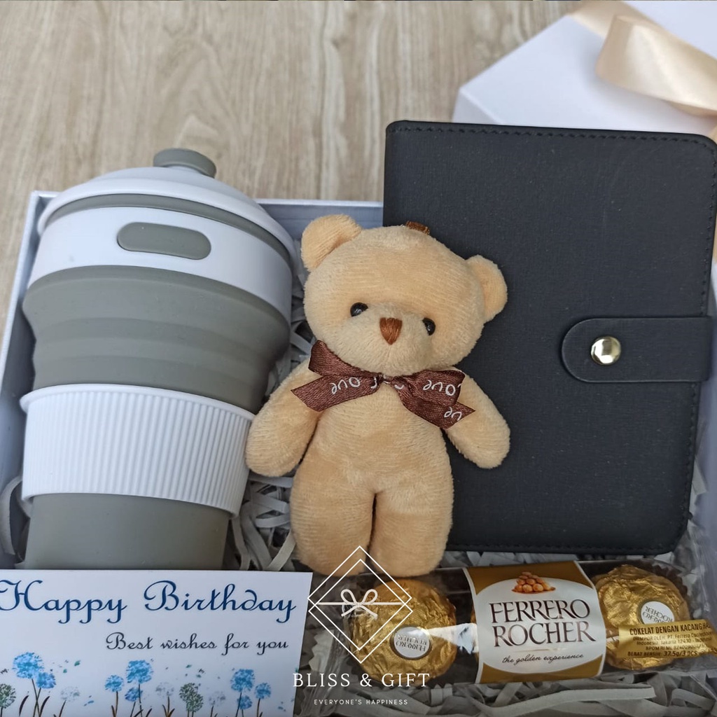 

Blissbox Grey Novela (Hampers/Gift Box /Kado UlTah/Kado Wisuda/Kado Anniversary/Souvenir)
