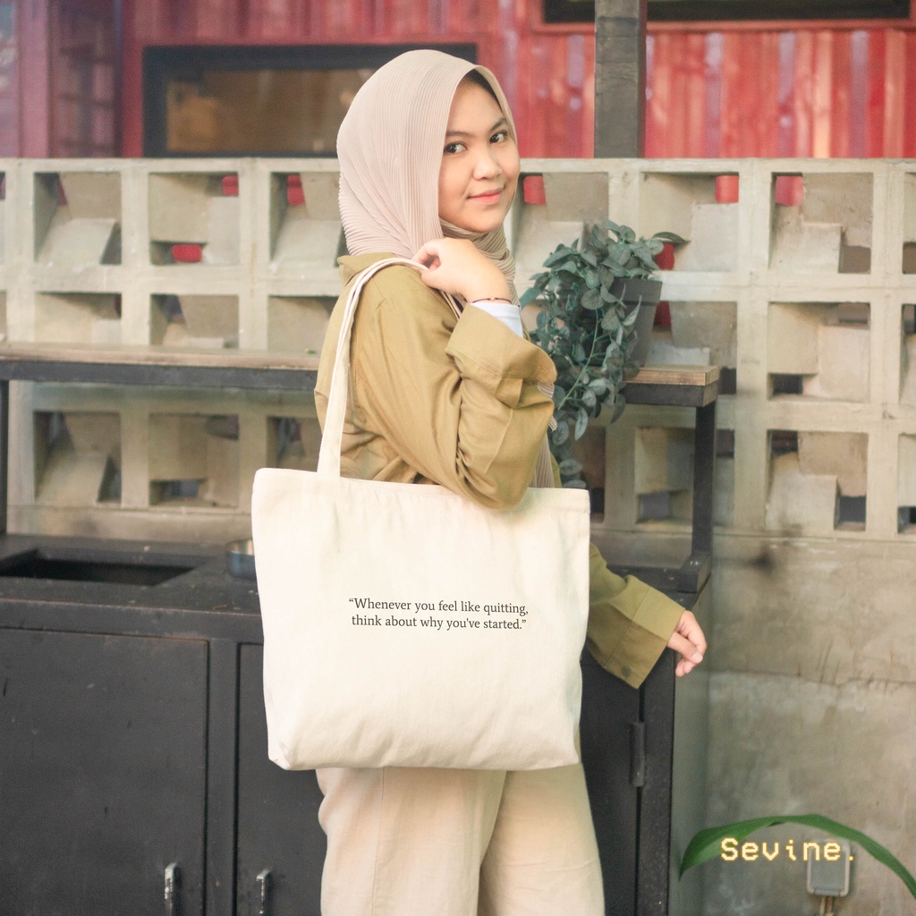 Sevine Tote Bag Kanvas Emily Resleting Tas Wanita Kuliah Fashion Laptop Totebag Quotes Vintage - VCW