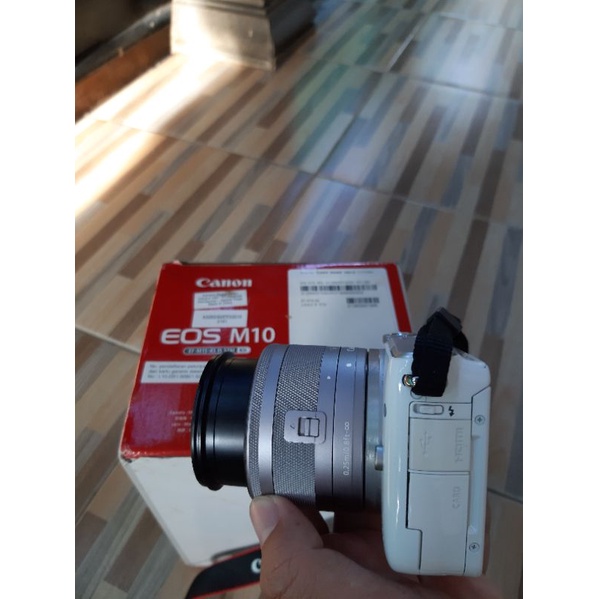canon EOS M10