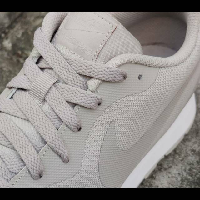 nike me runner