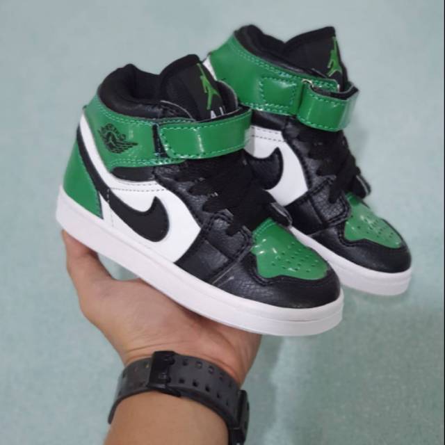  SEPATU  ANAK  NIKE AIR JORDAN RETRO 1 GOOD QUALITY Shopee 