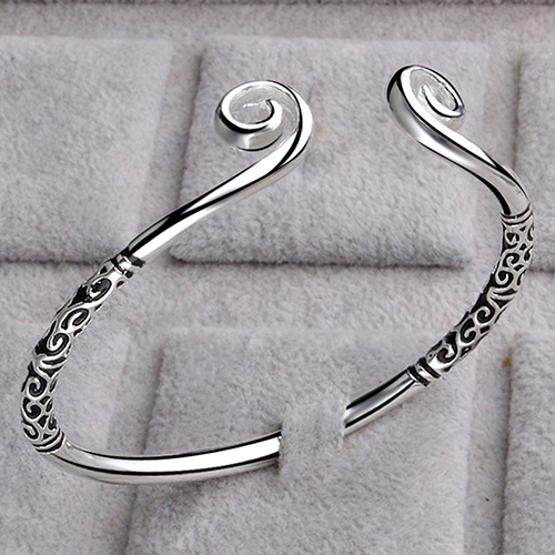 Hu Hu Hu Hu Hu Alat Bantu Pasang Kacamata♡ Gelang Bangle Open Desain Monkey King Magic Spell Untuk Wanita