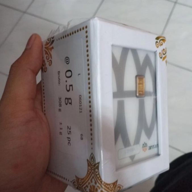 

GIFT BOX 0.5 DV612CDC2