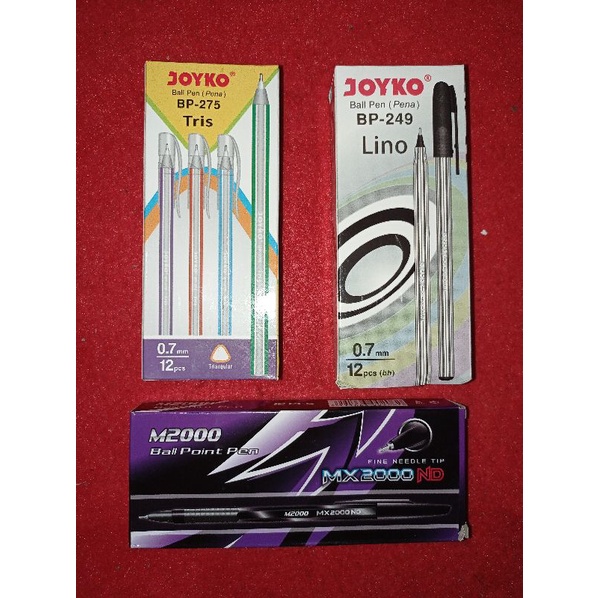 

pulpen ballpoint joyko isi 12 pcs/pack.