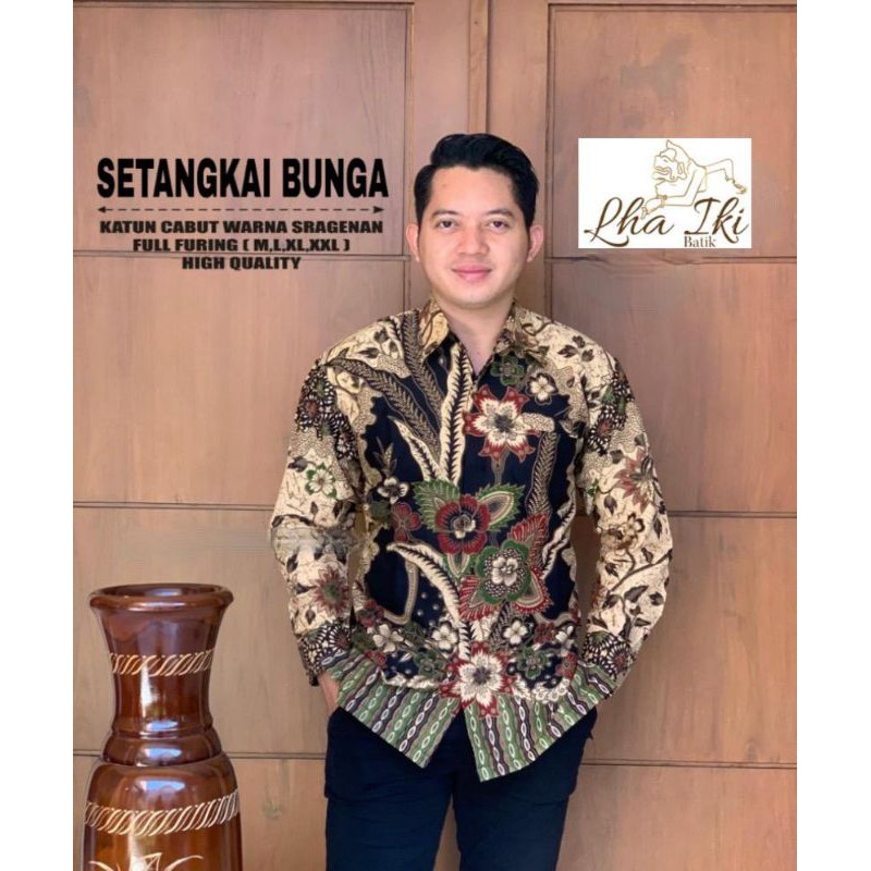 KEMEJA BATIK LENGAN PANJANG MOTIF SETANGKAI BUNGA