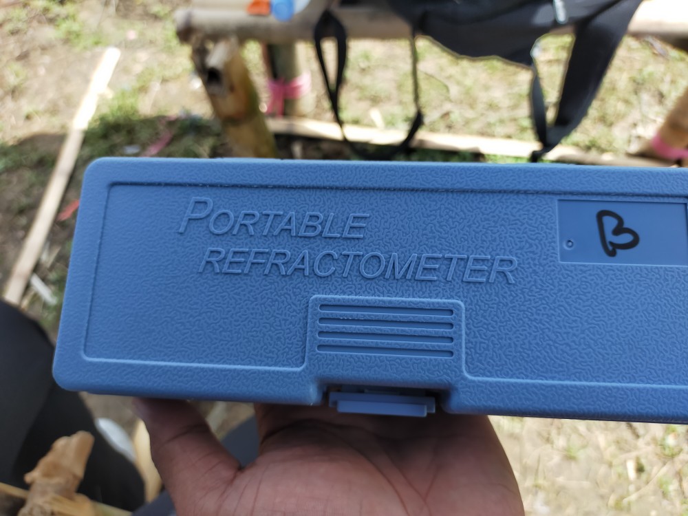 Alat Ukur Kadar Gula  Dalam Buah Makanan Dan Minuman - Refractometer Brix