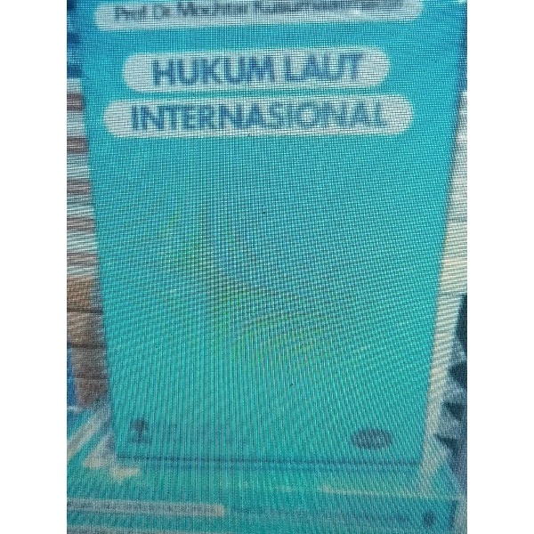 

Hukum laut internasional by Mochtar