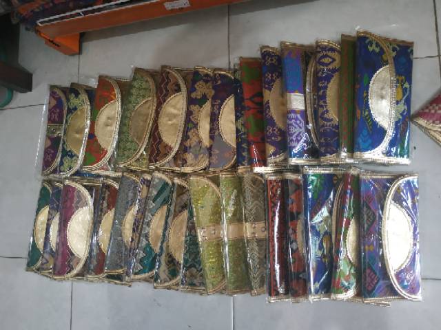 Dompet etnik bali