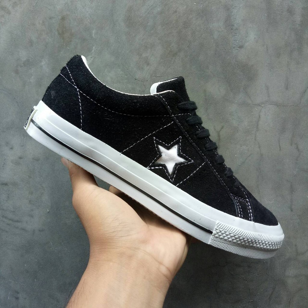 one star white converse