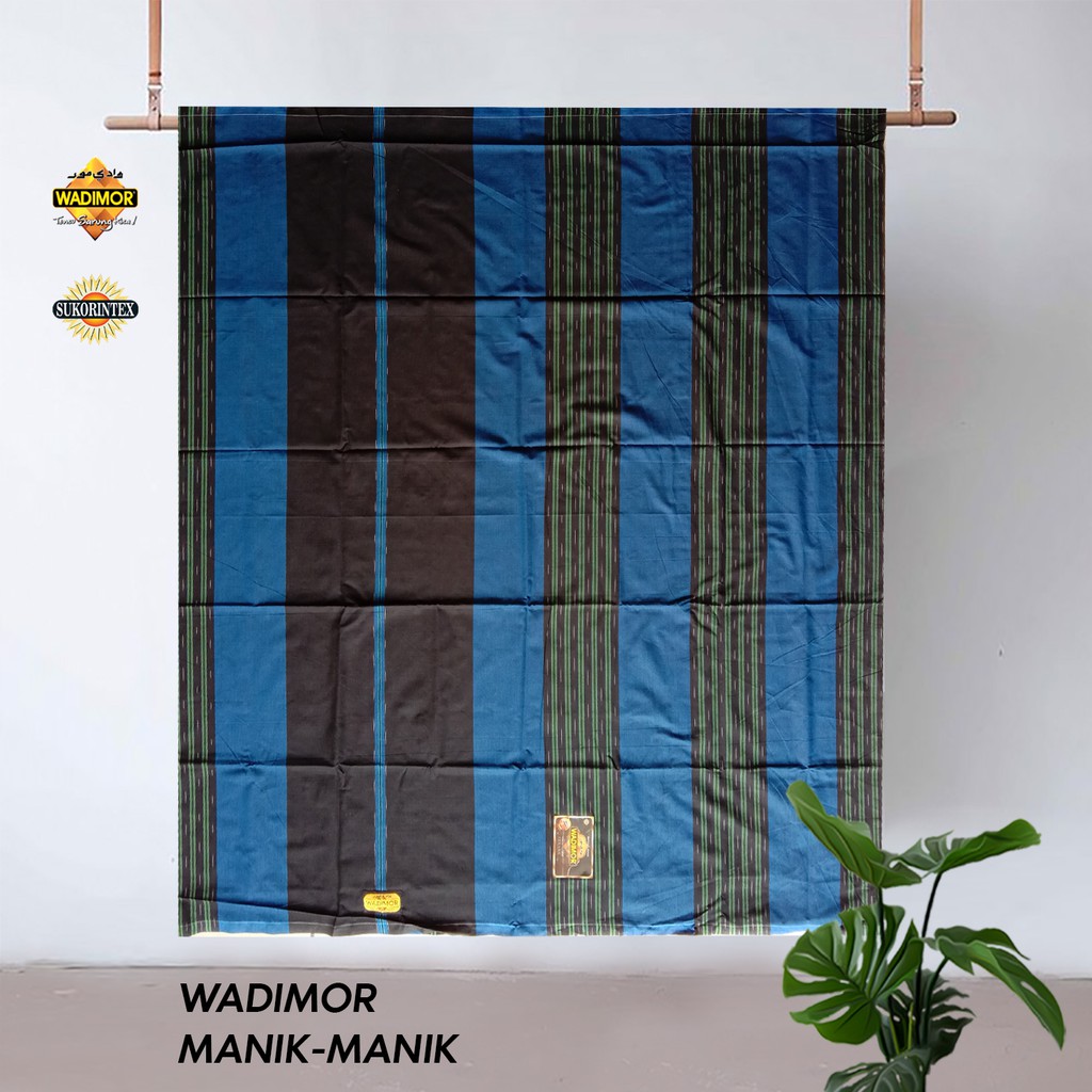 Sarung Tenun Wadimor Manik - Manik