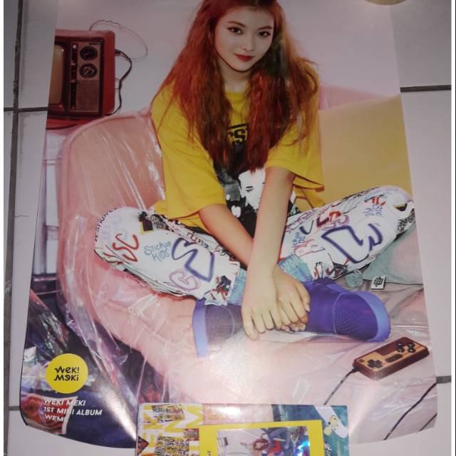 WekiMeki lucy OFFICIAL Poster