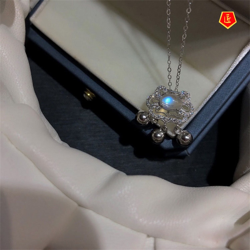 [Ready Stock]925 Silver Lock Wealth Lock Safe Little Bell Shape Pendant Blue Moonstone Necklace