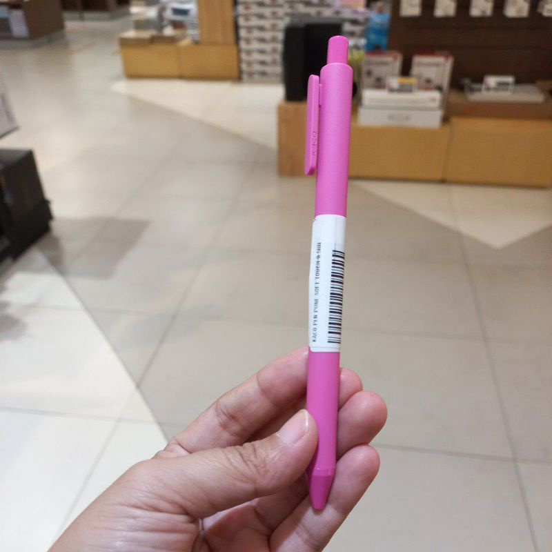 

GRAMEDIA BSD CITY - KACO PEN PURE SOFT TOUCH 0,5RR