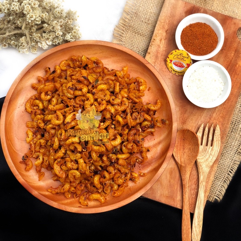 

MAKARONI BANTET 1/2 KG
