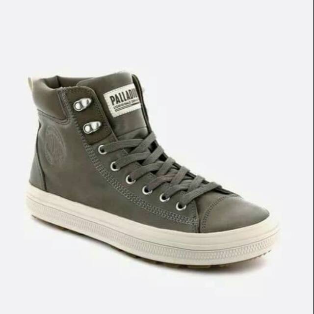 hi tech safety boots