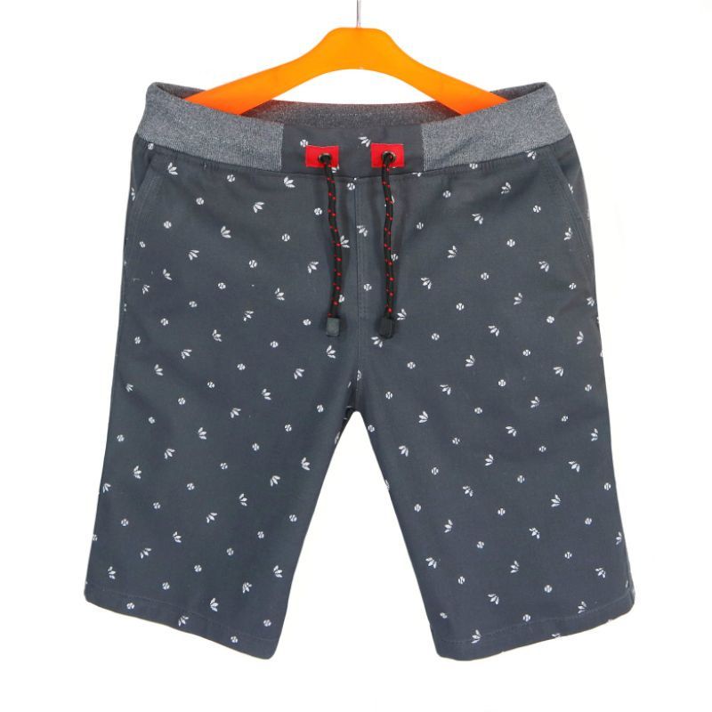 CELANA PENDEK PRIA MOTIF PRINTING ANTI LUNTUR KUALITAS BAGUS ALL VARIASI DARI UKURAN ANAK SAMPAI UKURAN DEWASA FULL PINGGANG KARET ADA TALI WARNA AWET TIDAK LUNTUR COCOK BUAT ACARA SANTAI CASUAL MAUPUN PANTAI
