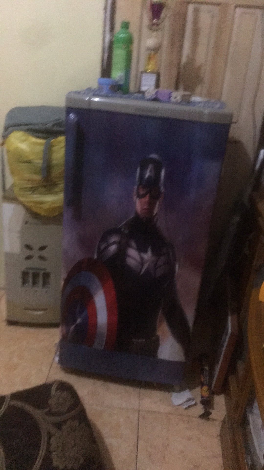 Stiker Kulkas 1 Pintu Motif Avengers