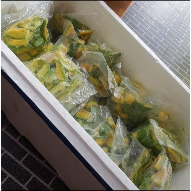 

Alpukat mentega Frozen 500 gr