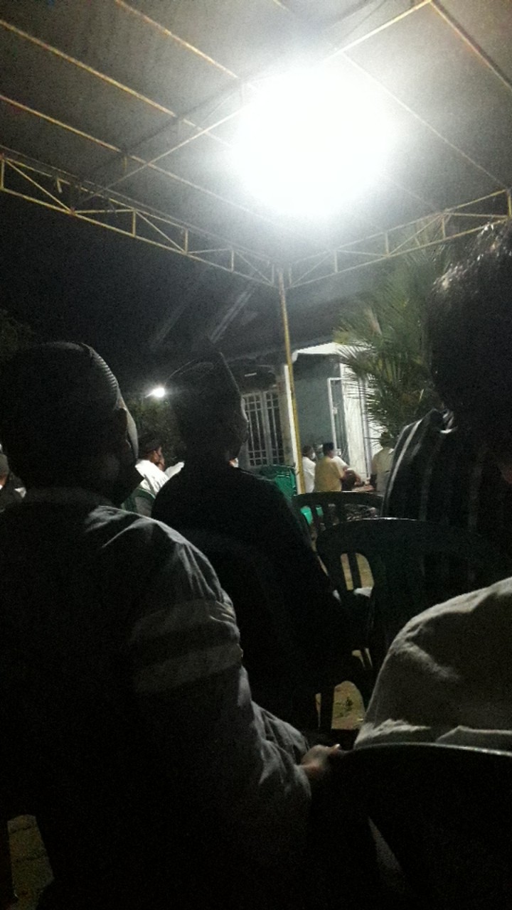 Kkemeja Batik Pria Modern Slim Fit Lengan Panjang Odl 142