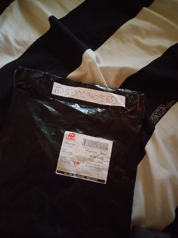 Batik Pria Lengan Panjang Batik Azmil Hrb026 Motif Mega Mendung Kode 002 Size M L Xl Xxl Reguler