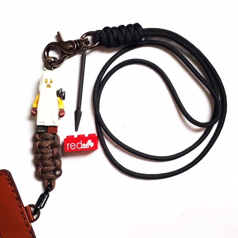 

LEGO Maddox Ghost Paracord Lanyard