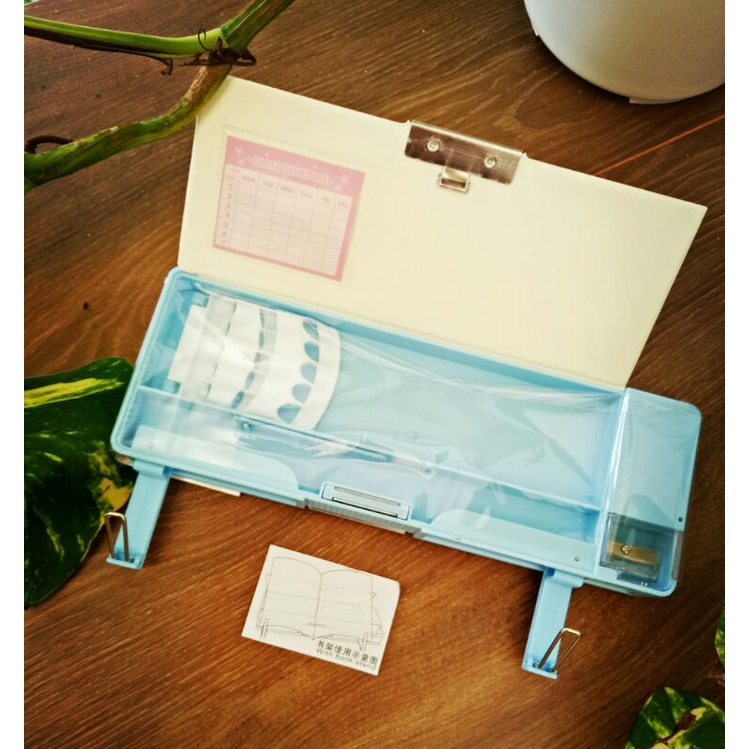 

Tempat Pensil Magnet With Book Stand