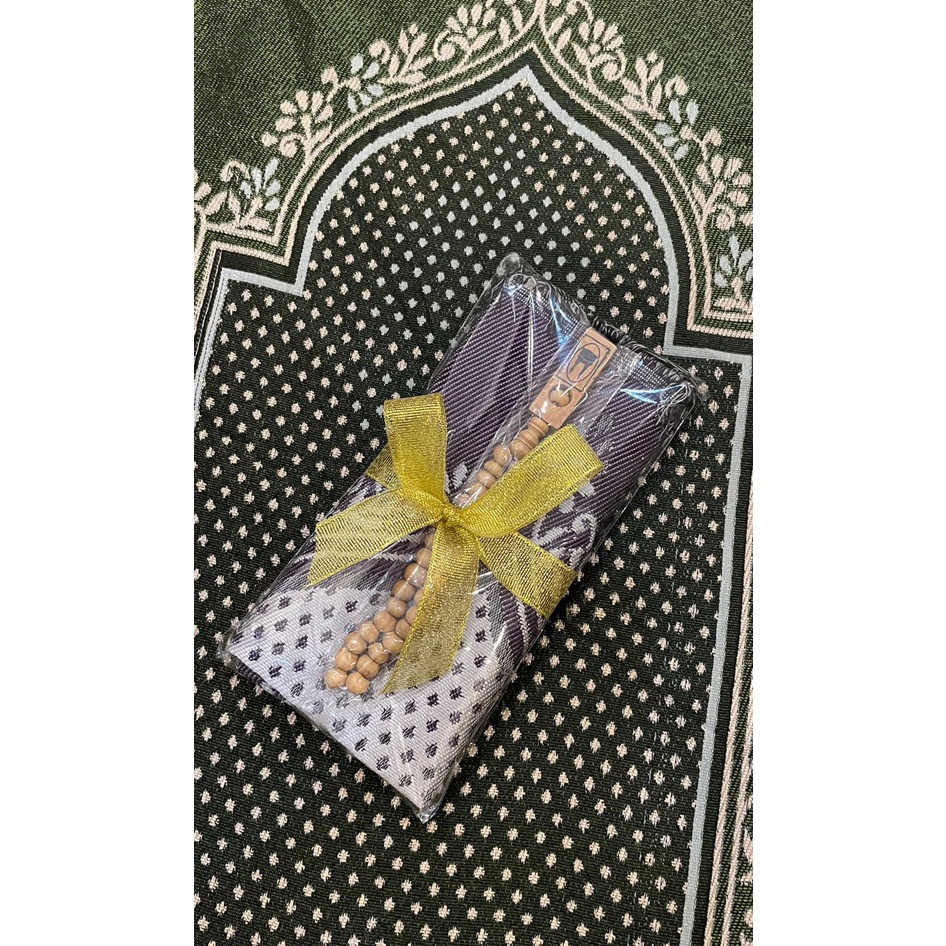 Paket Souvenir Sajadah Mini Kohinoor rajut + Tasbih Sajadah Kepala Hampers