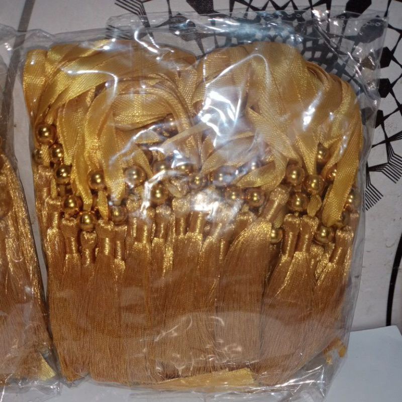 

Pembatas Buku Yasin Rumbai/Koncer/Tasel Gold