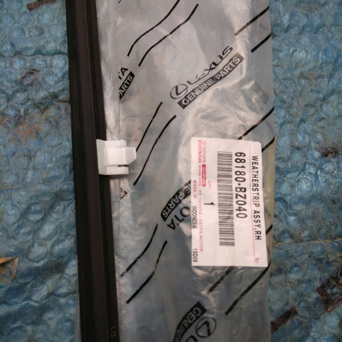 Karet List Pelipit Kaca Pintu Luar Belakang Kanan Avanza Xenia All New Murah