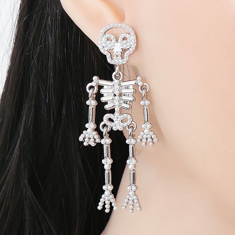 Anting Desain Kerangka Tulang Tengkorak Aksen Mutiara Gaya Gothic Untuk Hadiah Halloween