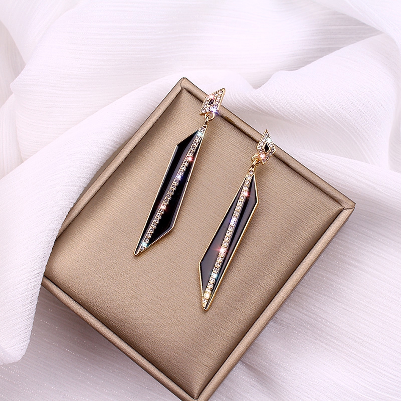 COD Hotel Deluna Anting S925 Silver Korea Geometry Black Irregular Earrings