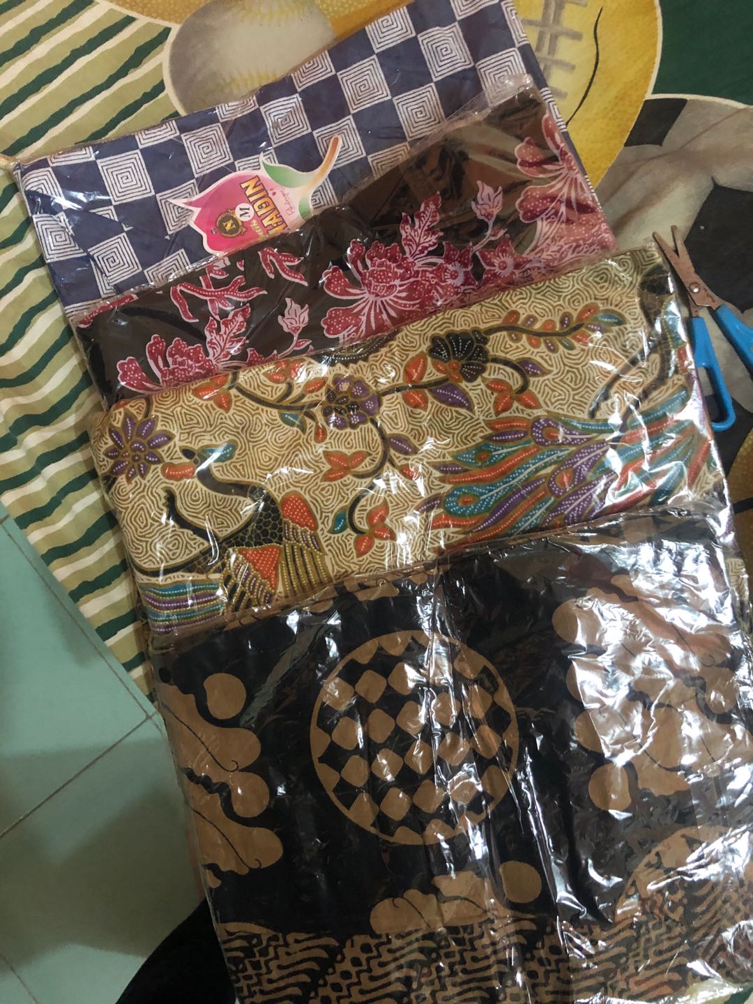 Blus Ziggy Cappucinno Batik Sogan Genes Tali Samping Pita Coin Parang Kombinasi Seling Anchika Batik